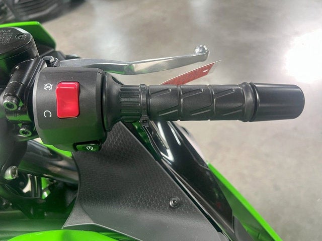 2025 Kawasaki Ninja 500 KRT Edition Base