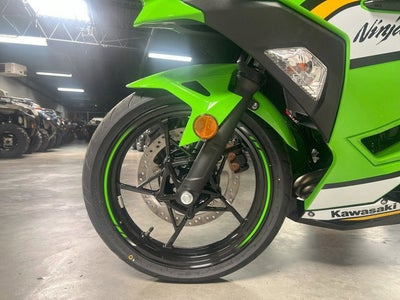 2025 Kawasaki Ninja 500 KRT Edition Base