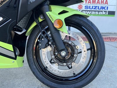 2026 Kawasaki Ninja 500 SE ABS Base
