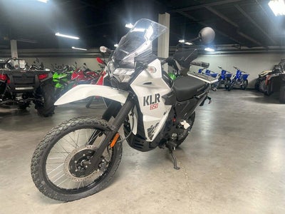 2025 Kawasaki KLR 650 Pearl Crystal WhiteMetallic Carbon Gray A