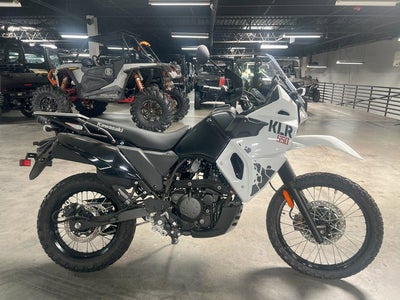 2025 Kawasaki KLR 650 Pearl Crystal WhiteMetallic Carbon Gray
