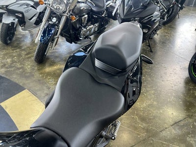 2025 Kawasaki NINJA ZX -4R ABS Base