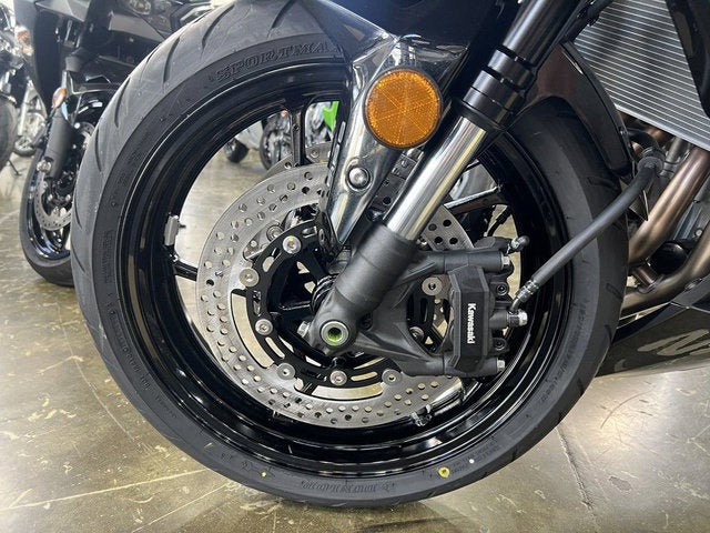2025 Kawasaki NINJA ZX -4R ABS Base
