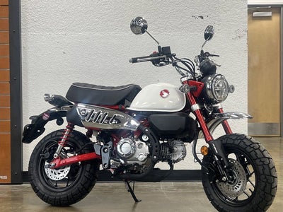 2025 Honda Monkey ABS