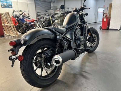 2026 Honda Rebel 300 E-Clutch Base