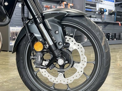 2025 Honda CB300R Base