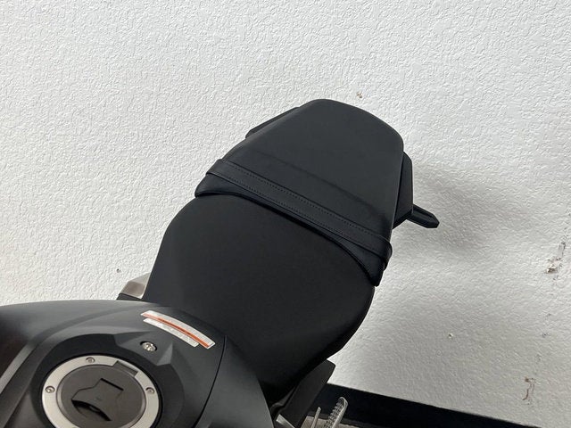 2025 Honda CB300R Base