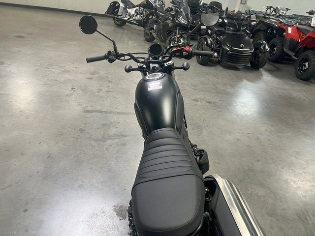 2025 Honda SCL500 Base