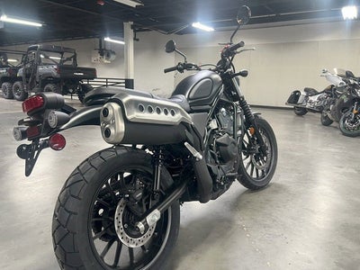 2025 Honda SCL500 Base