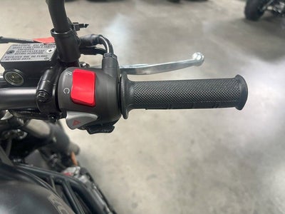 2025 Honda SCL500 Base