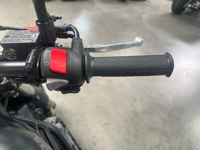 2025 Honda SCL500 Base