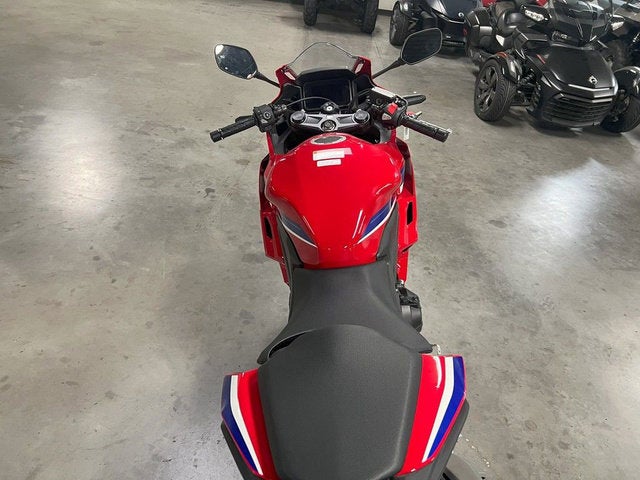 2025 Honda CBR500R Base