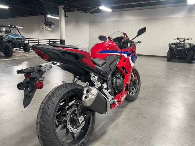 2025 Honda CBR500R Base