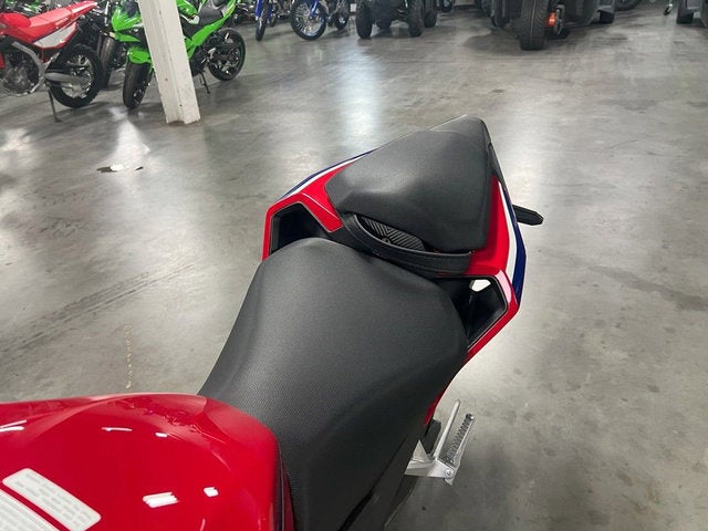 2025 Honda CBR500R Base