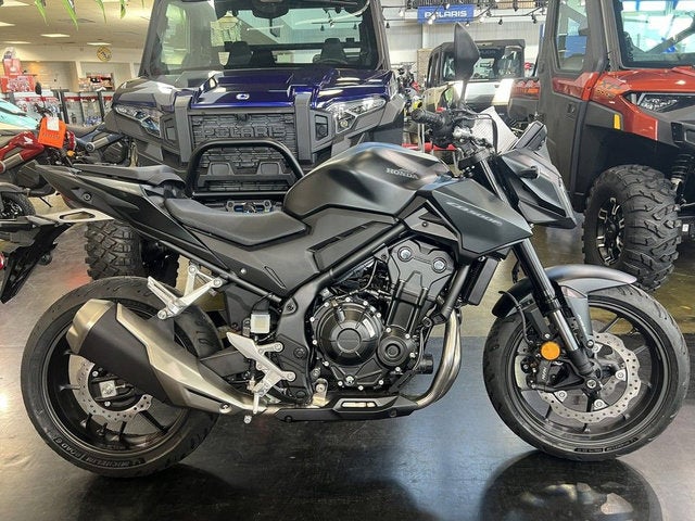 2025 Honda CB500F Base