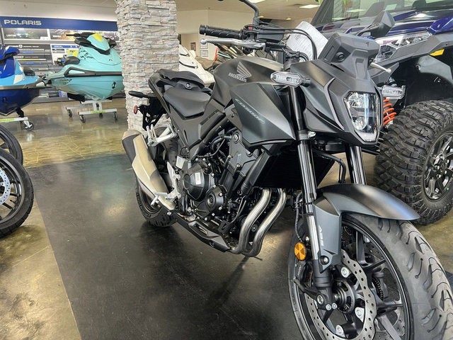 2025 Honda CB500F Base