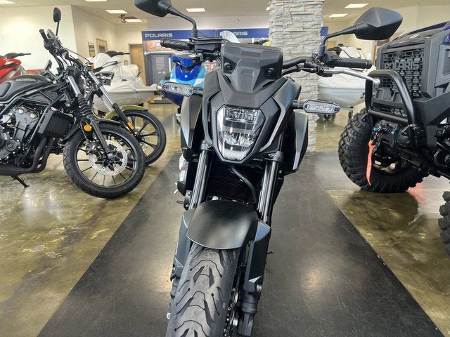 2025 Honda CB500F Base