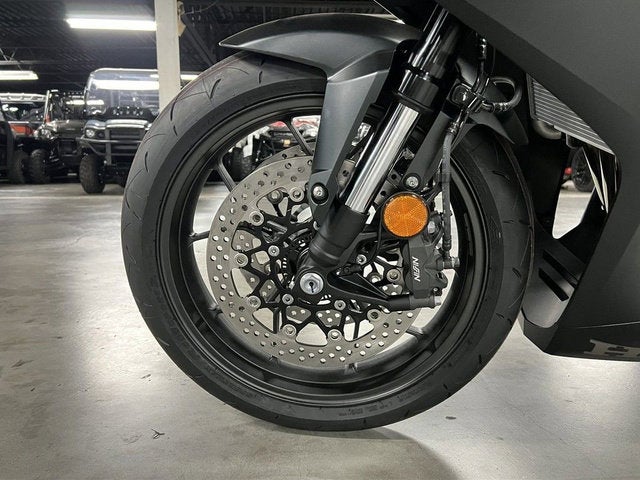 2026 Honda CBR650R E-Clutch Base