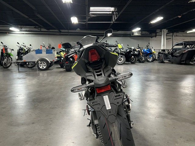 2026 Honda CBR650R E-Clutch Base