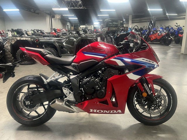 2026 Honda CBR650R E-Clutch
