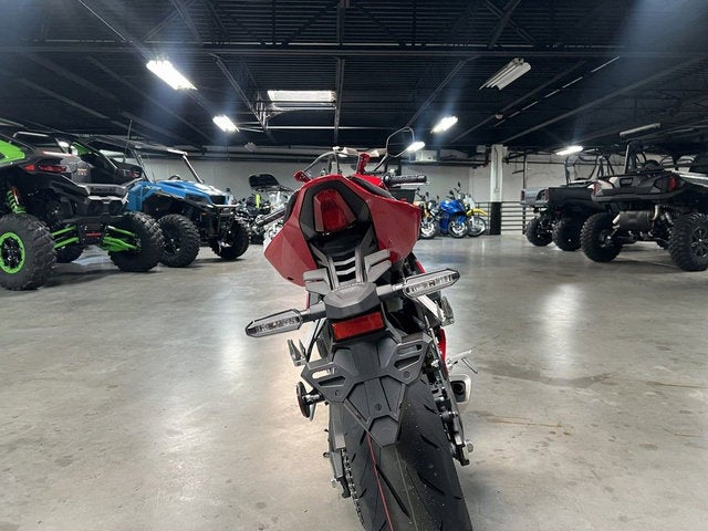 2026 Honda CBR650R E-Clutch