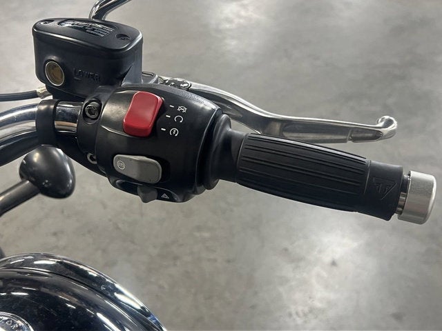 2022 Triumph BONNEVILLE SPEEDMASTER Base