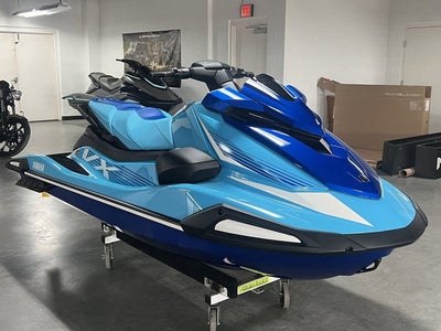 2025 Yamaha VX Deluxe