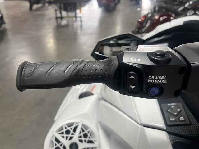 2025 Yamaha VX Cruiser Base