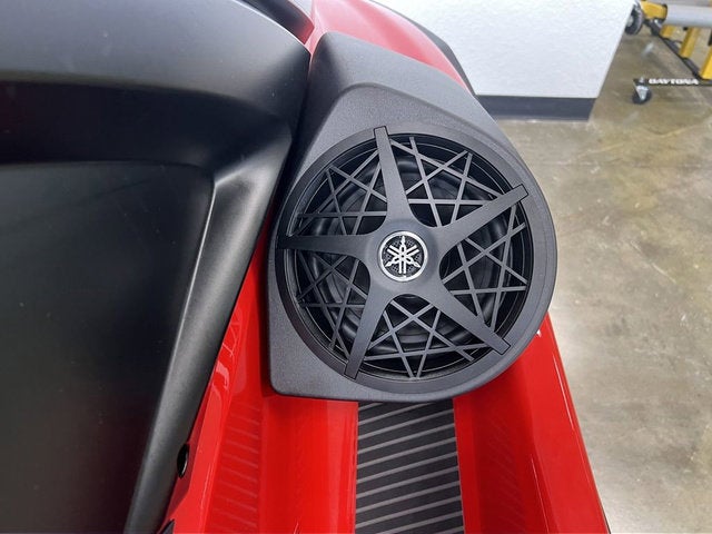 2025 Yamaha VX Deluxe With Audio