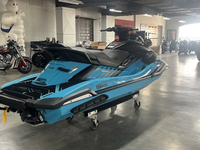 2025 Yamaha FX SVHO Base