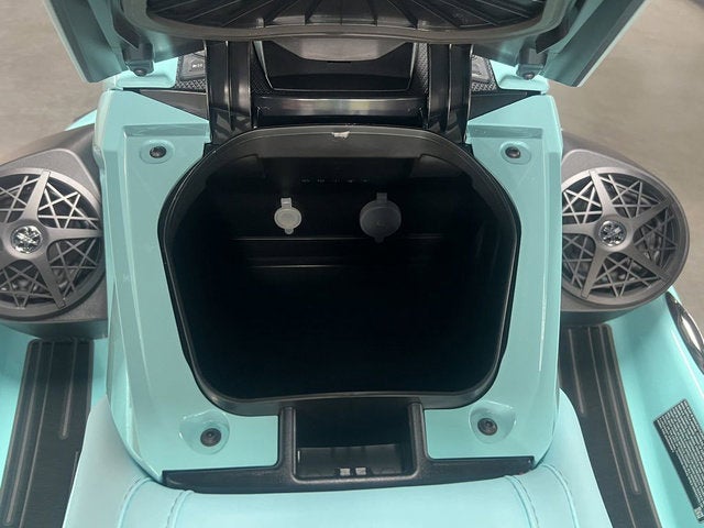 2025 Yamaha VX Limited HO Base