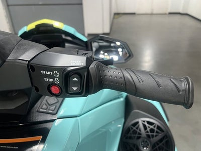 2025 Yamaha VX Limited HO Base