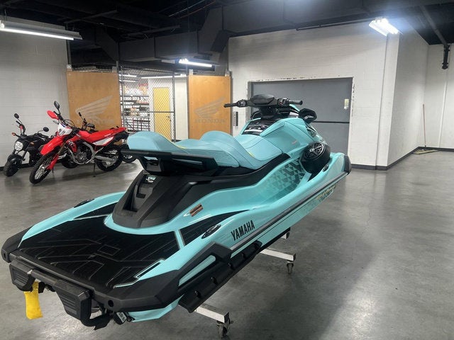 2025 Yamaha VX Limited HO Base