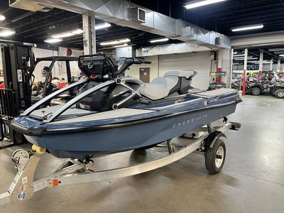 2027 Yamaha Waverunners Crosswave Base