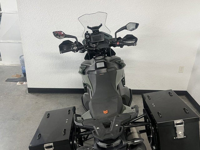 2022 KTM Adventure 890