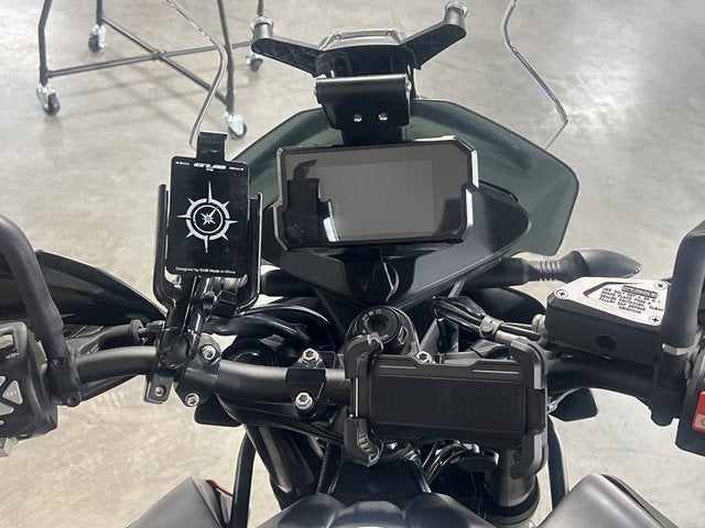 2022 KTM Adventure 890