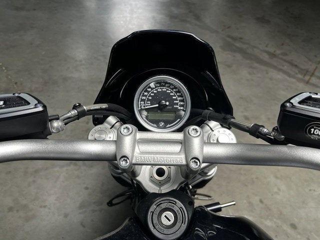 2022 BMW R nineT Urban G/S - 40 Years GS Black and Yellow Base