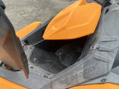 2014 Sea-Doo Spark 3Up ROTAX 900 H.O. ACE Ibr Base