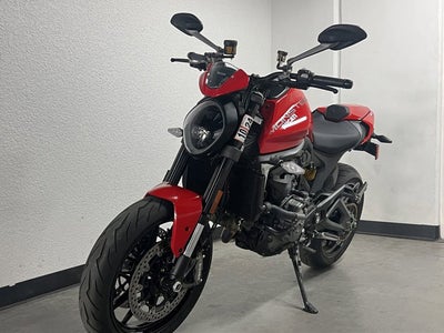 2023 DUCATI MONSTER 937 Base