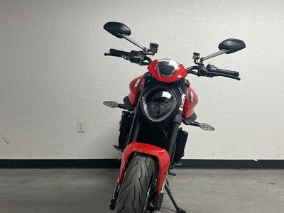 2023 DUCATI MONSTER 937 Base