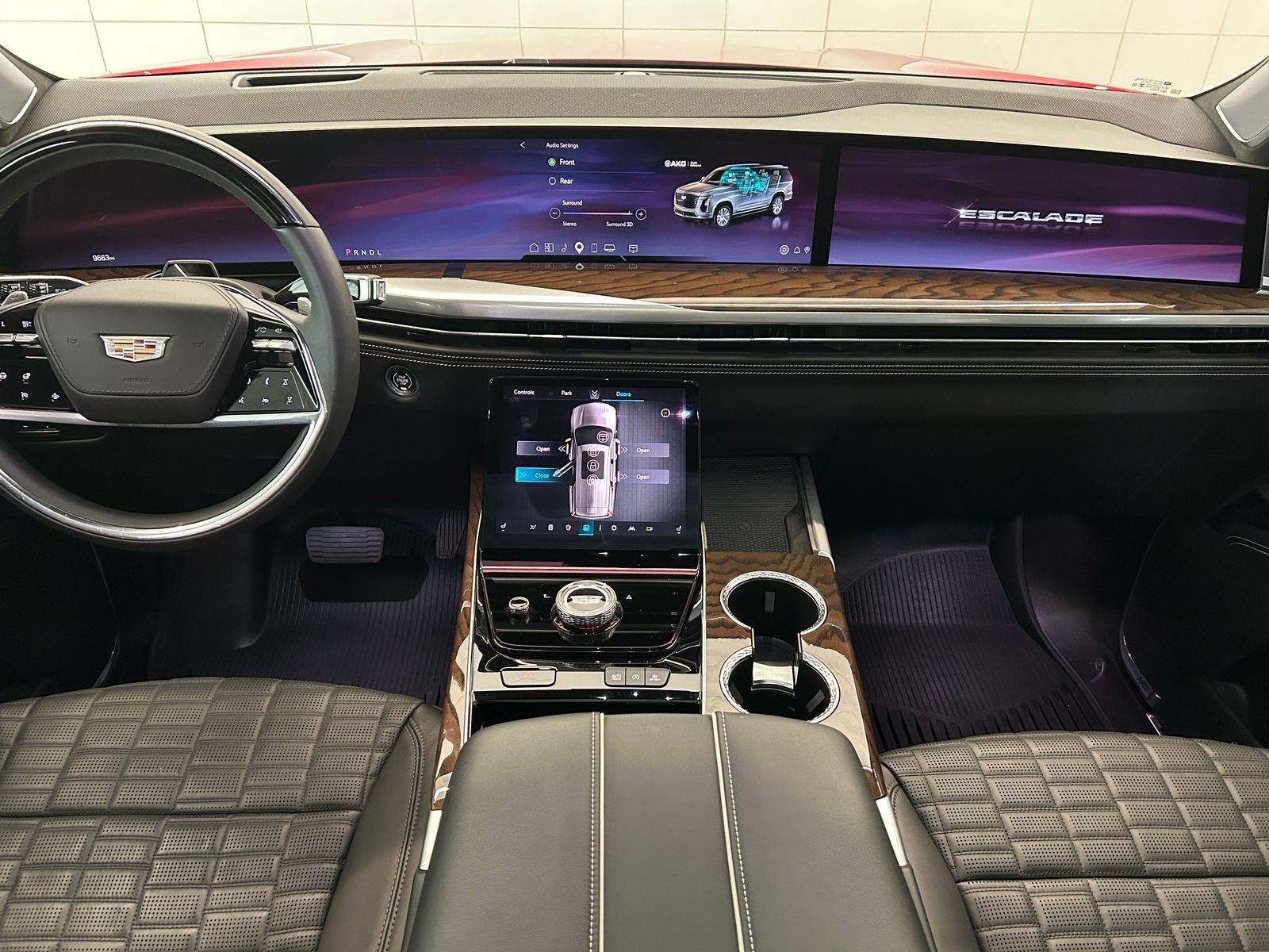 2025 Cadillac Escalade Sport Platinum
