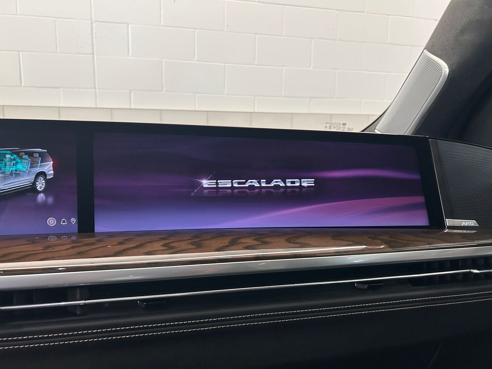 2025 Cadillac Escalade Sport Platinum