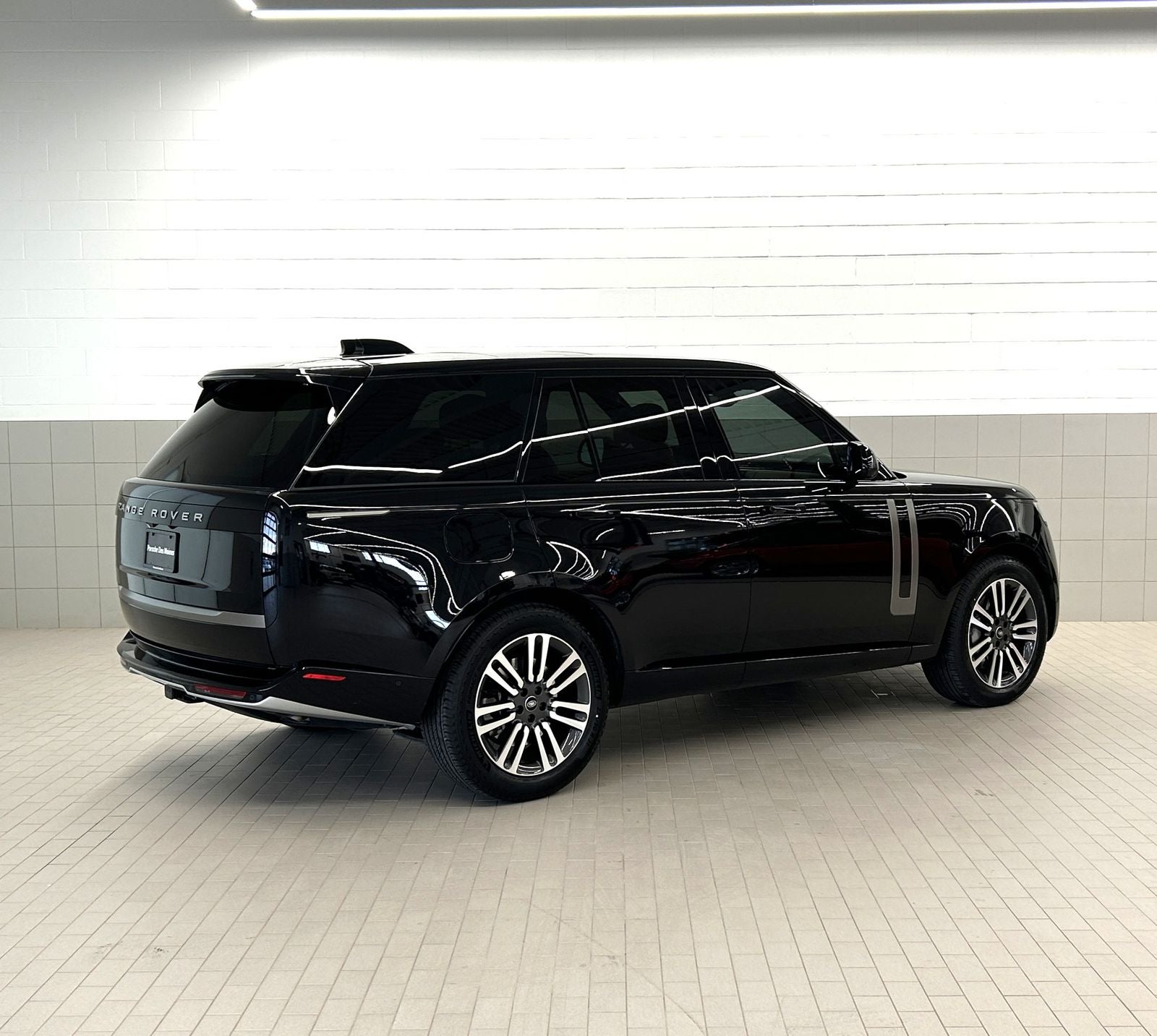 2024 Land Rover Range Rover SE