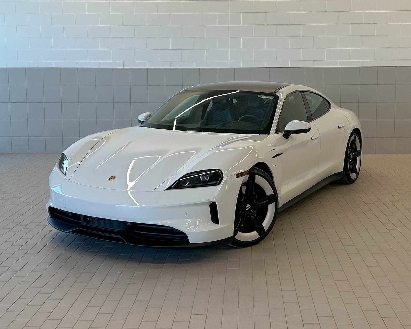 2025 Porsche Taycan RWD