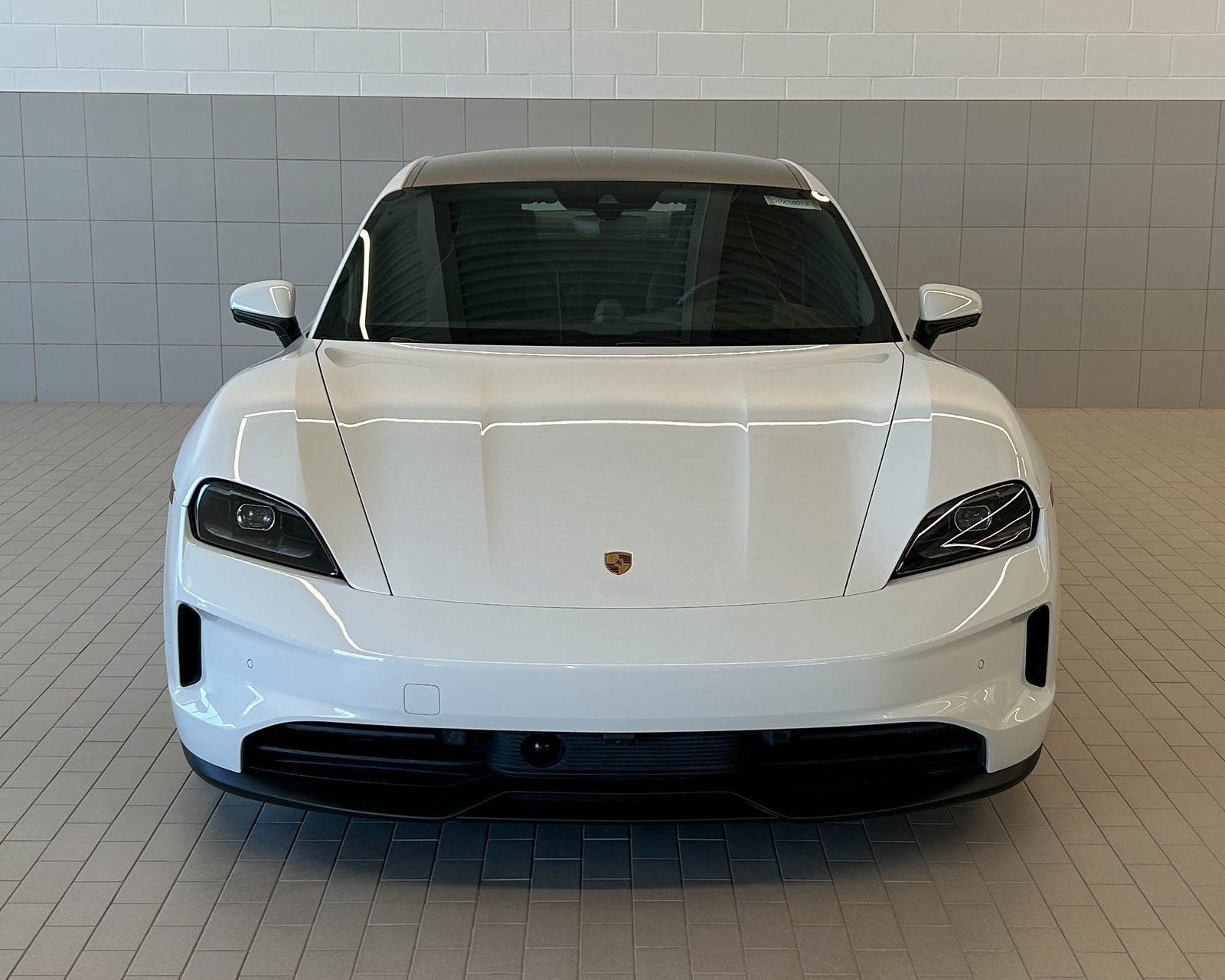 2025 Porsche Taycan RWD