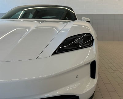 2025 Porsche Taycan RWD
