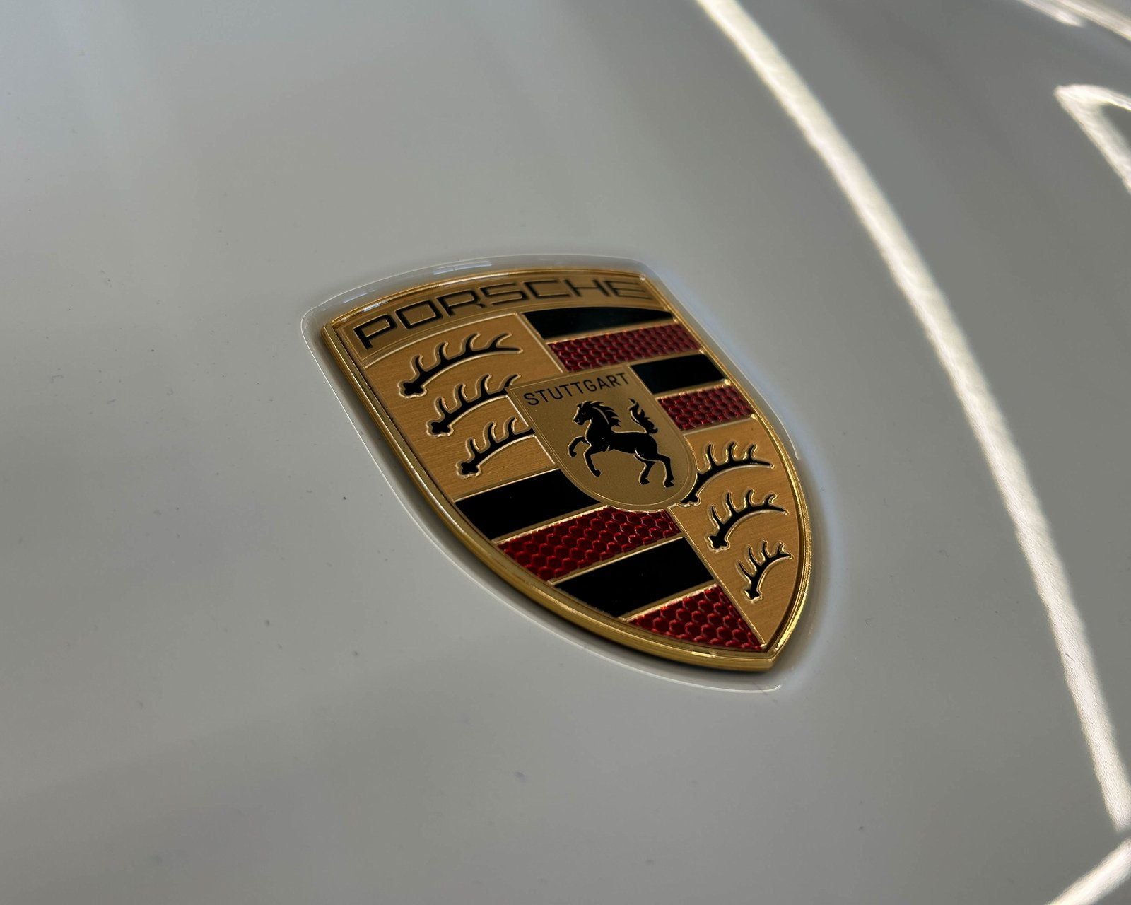 2025 Porsche Taycan RWD