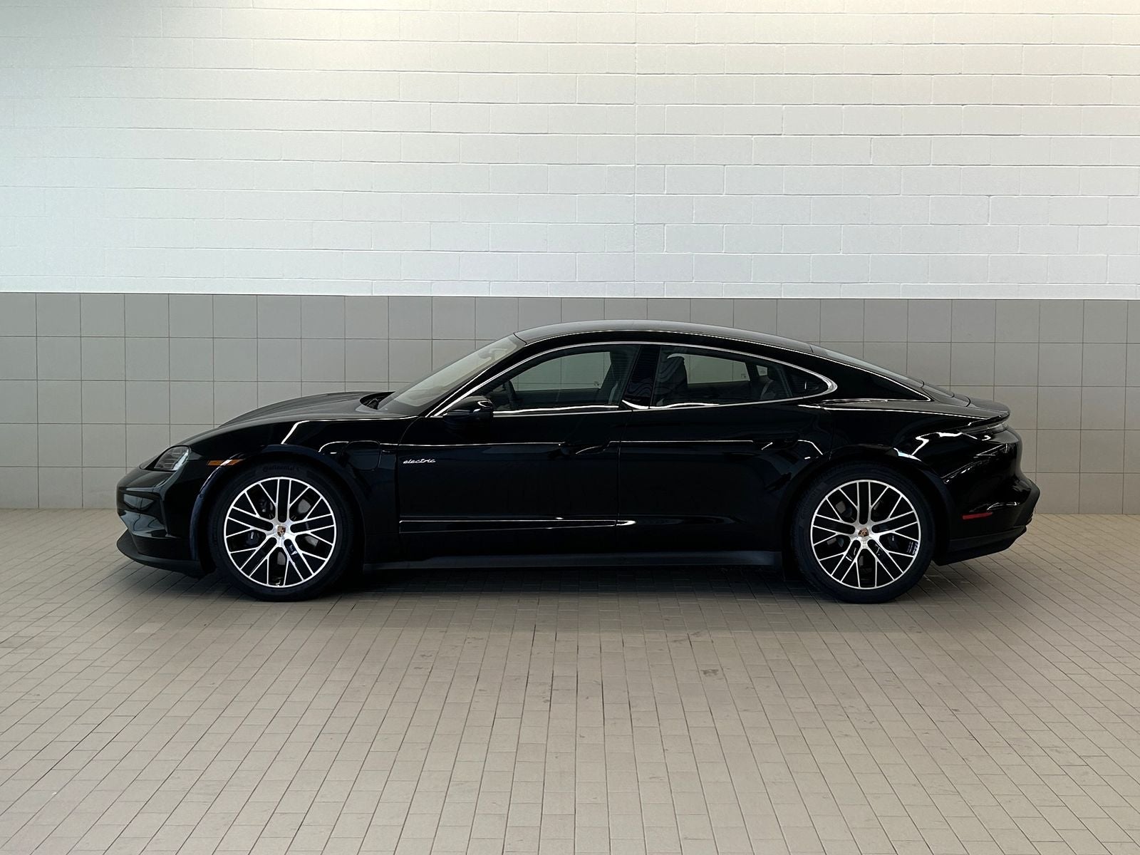 2026 Porsche Taycan 4