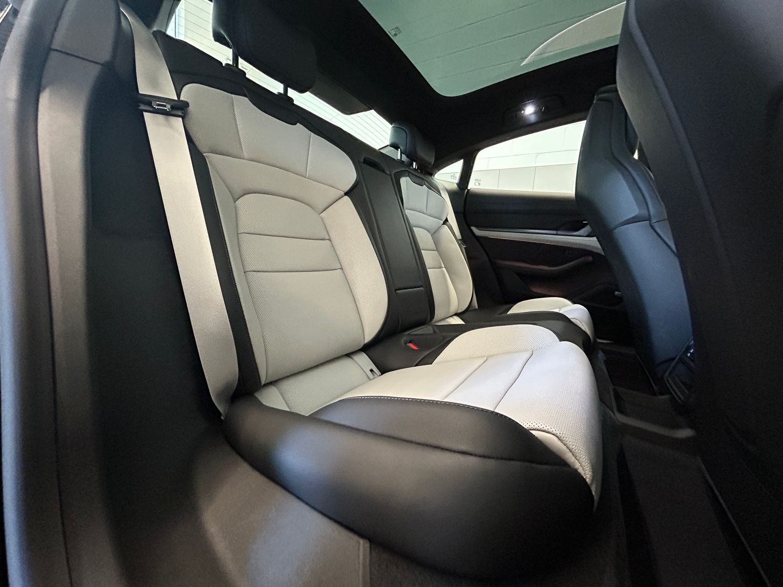 2026 Porsche Taycan 4