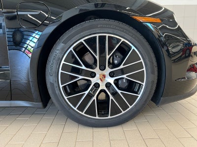 2026 Porsche Taycan 4